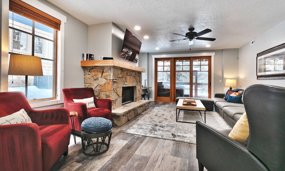 Downtown Park City Condo | Managed by Park City Lodging-Walking distance to Town Lift and Historic Main St