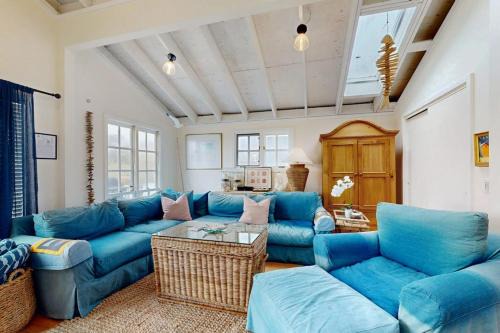 Salmon Creek House | Mar-Tiny