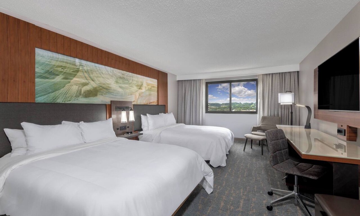 Madison Hotel | Marriott Madison West