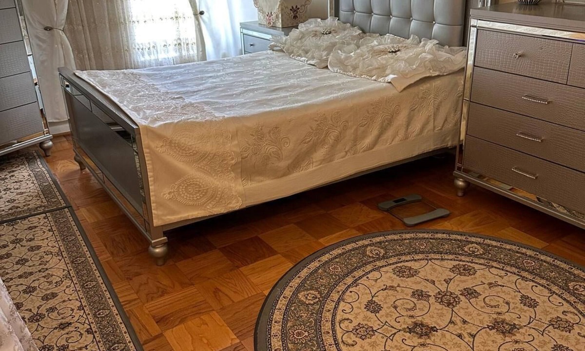 Fort Washington Bed & Breakfast | Master bedroom with private bathroom Near to Washington DC.