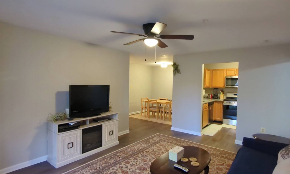 Germantown Condo | Mid-Term Rental Furnished 2BR/2BA Condo in Germantown, MD
