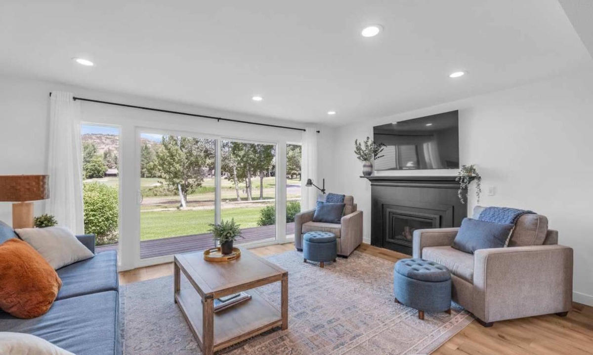 Park Meadows House | Modern 3BR in Serene Area/Near Ski Slopes & Town!