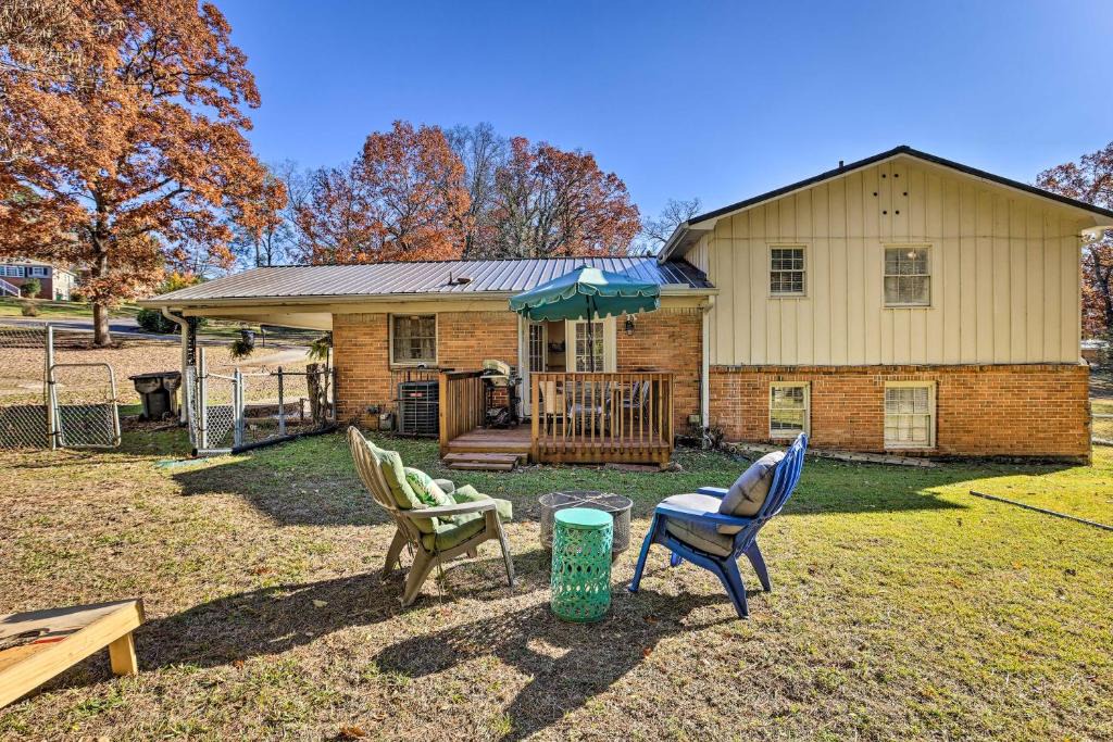 Center Point House | Modern Birmingham Escape w/Yard + Fire Pit!