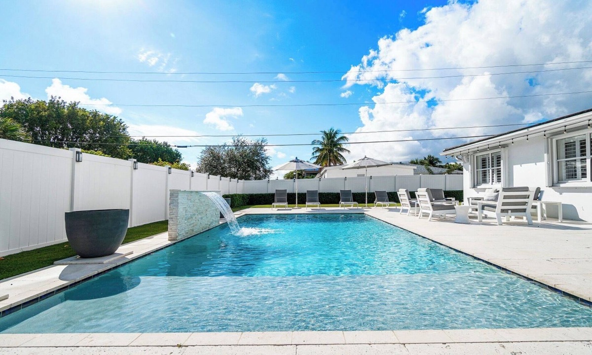 Southside House | Modern Coastal Home in West Palm Beach with Pool