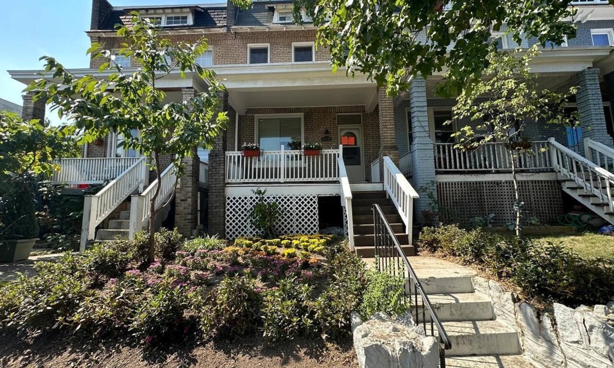 Eckington Bed & Breakfast | Modern Comfort in D.C.’s Eckington – 3BR Home Near Bryant Street Hotspots