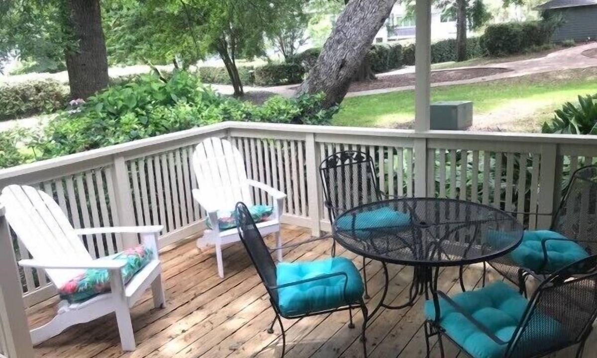 Arcadian Shores Villa | Myrtle Beach, Kingston Plantation, Walk to Beach, 1st Floor, Free Parking