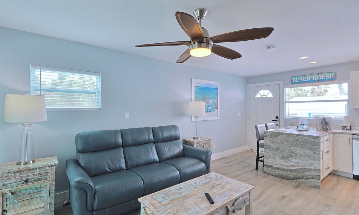 Siesta Key Cottage | Nest Cottage Across street from beach and Heated Pool