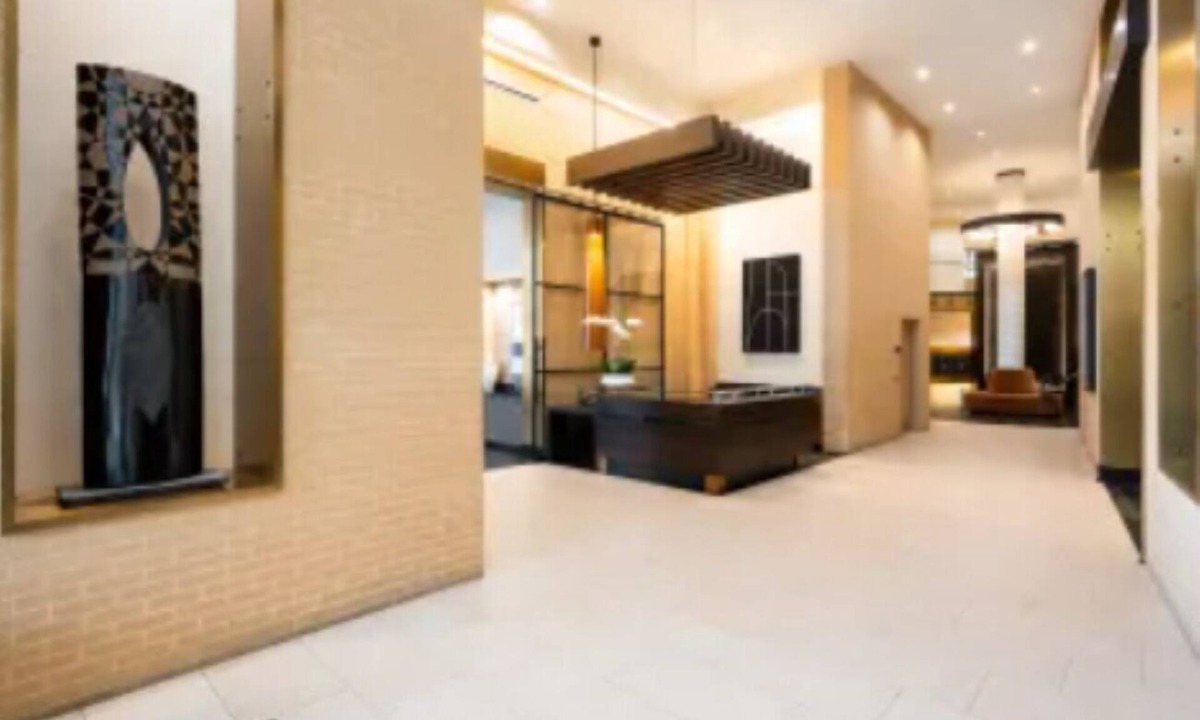 Radnor - Fort Myer Heights Apartment | NEW 2 bedroom/2 full bath Fully Furnished Apt. w/1-Free Parking & Promo Rates!
