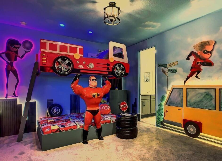 Four Corners Villa | New Lake Villa with kids Theme Bedroom Near Disney