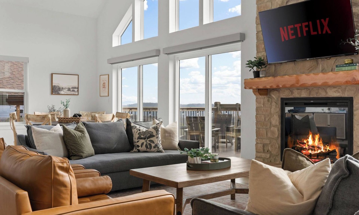 Kimberling City Cabin | NEW! Luxury Lakeview Cabin: Lazy River, Theater, Game Rm, Sleeps 24+, Hot Tub