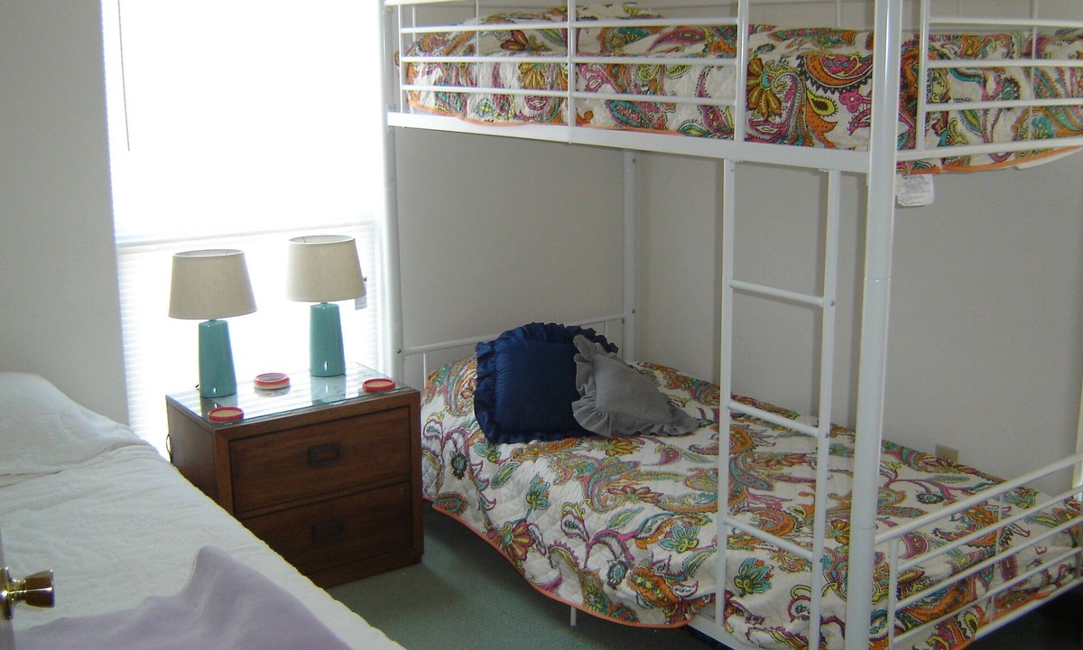 Topsail Beach Cottage | “Nex-ta-sea” 3 BR, 2 bath close to beach access