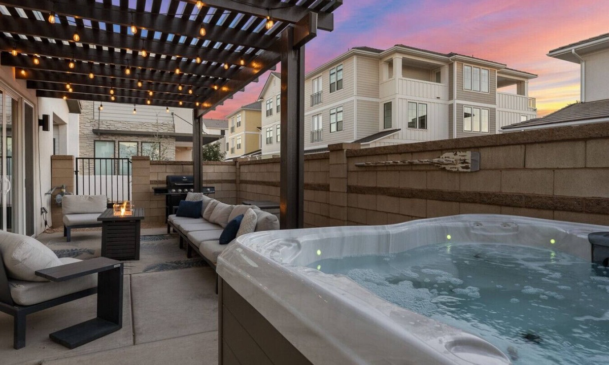 St. George Villa | North Shore Villa at Desert Color by Ember Stays