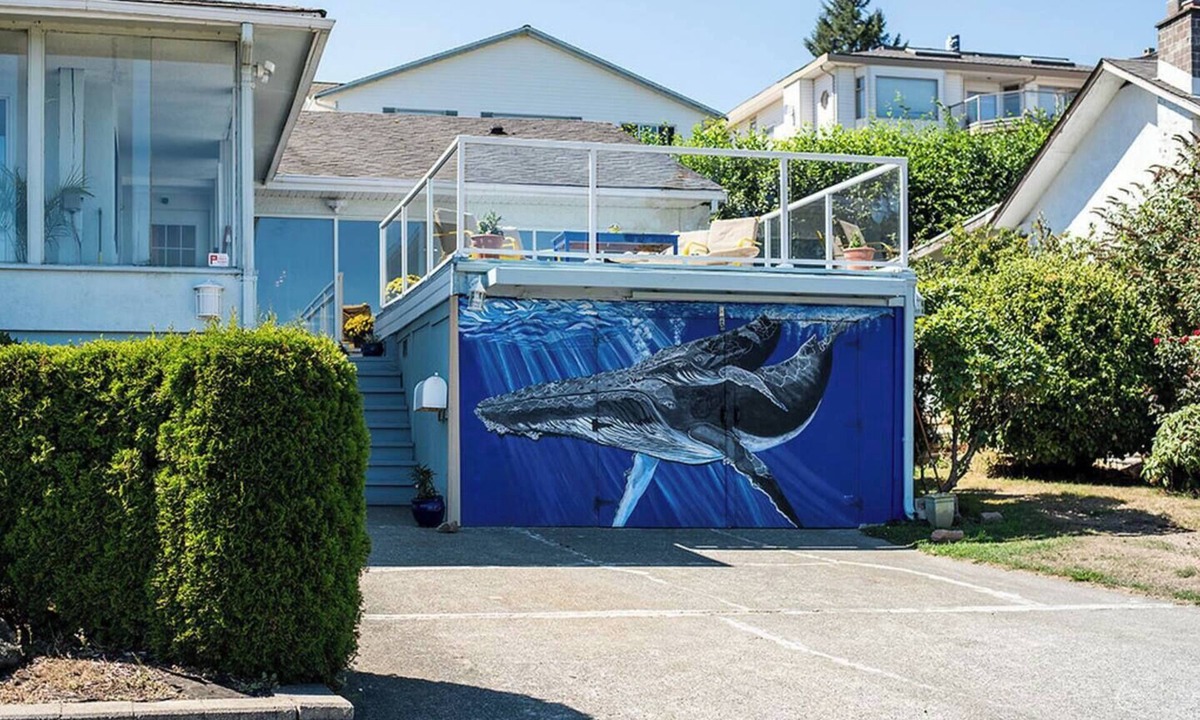 Campbell River House | Oceanfront Central Seawalk Location | Patio, BBQ