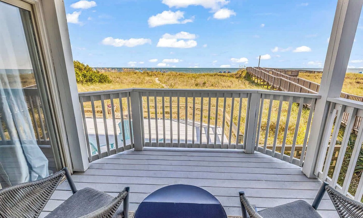 Ocean Drive Villa | Oceanfront w/Private Balcony Views