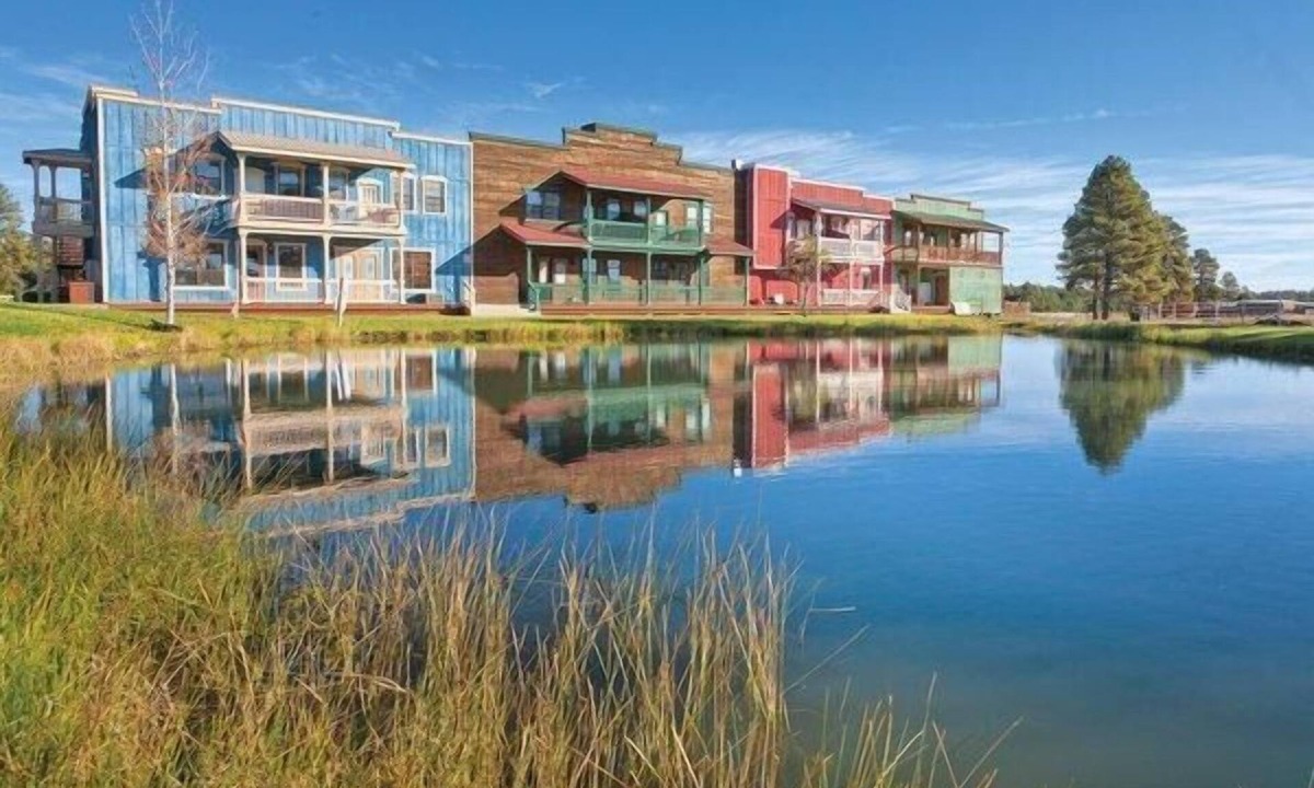 Heber Resort | OFFICIAL LISTING | WorldMark Bison Ranch 2BR w/Fireplace, Pool/Hot Tub & More!