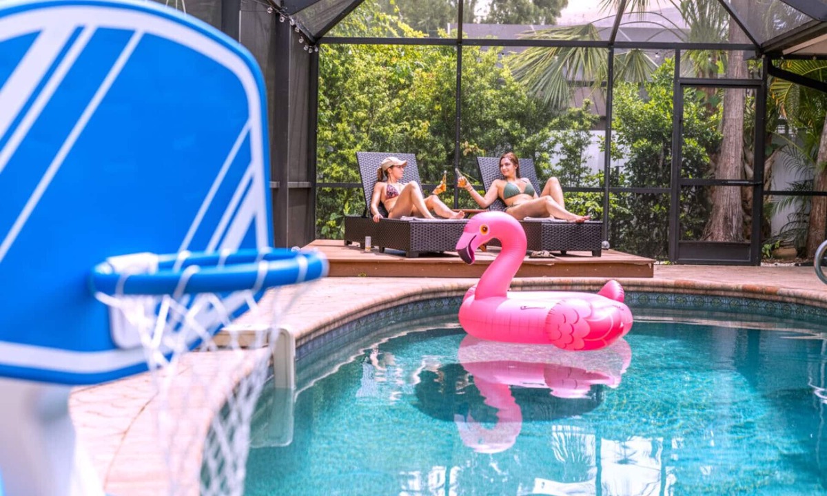 East Naples Villa | Olam Villa | Heated Pool | Cinema & GameRoom