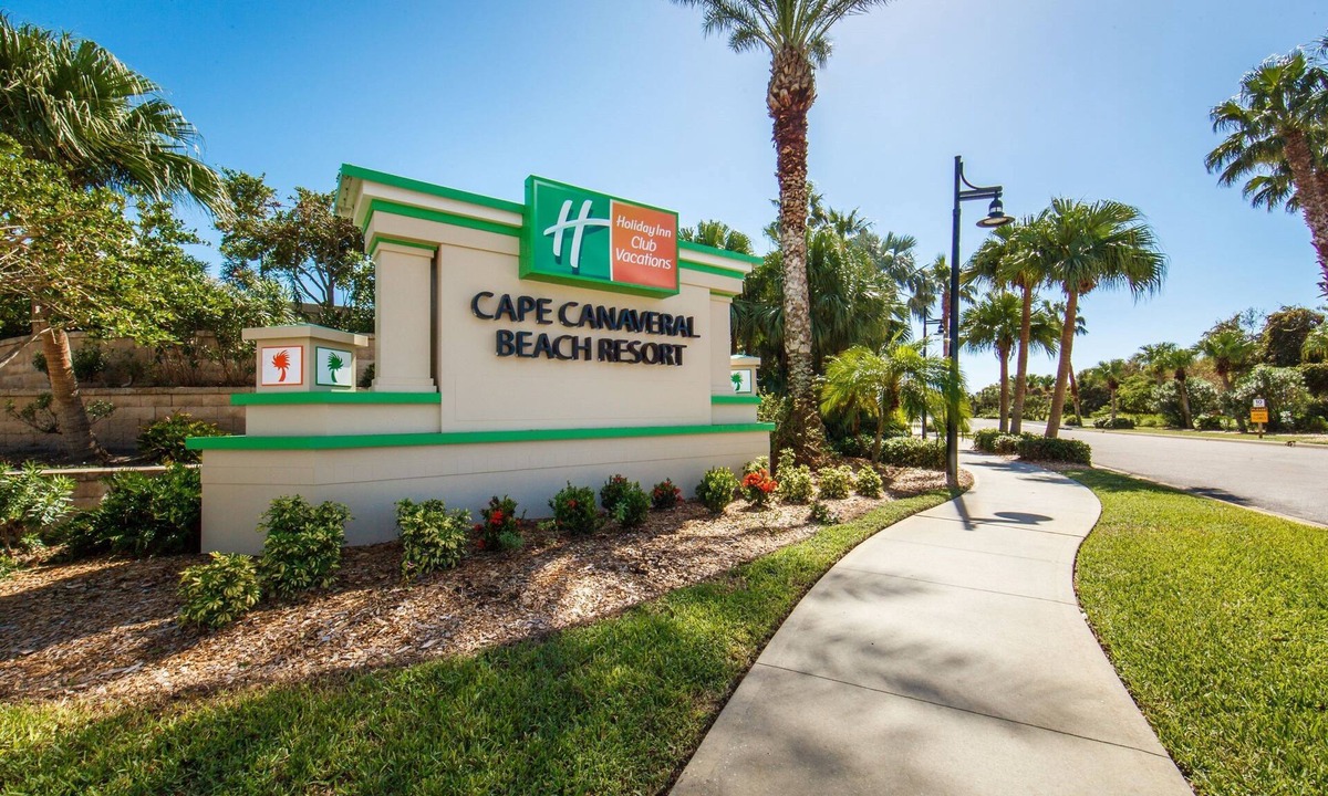 Port Canaveral Villa | On-Site Water Park | Lazy River, Pool, Water Slide