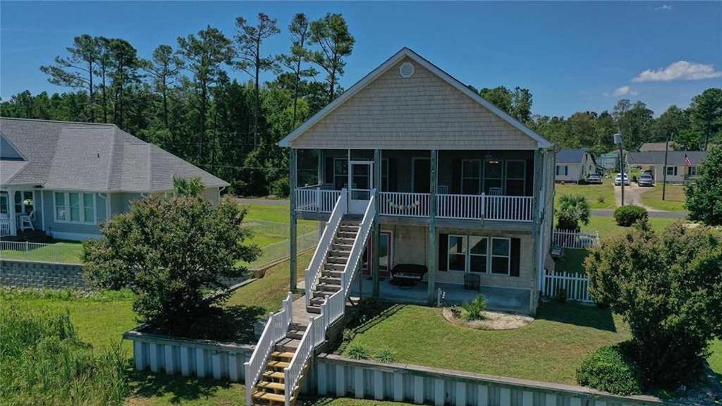 Newport House | Panacea