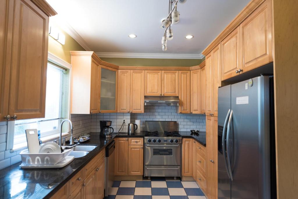 Marpole House | Park House