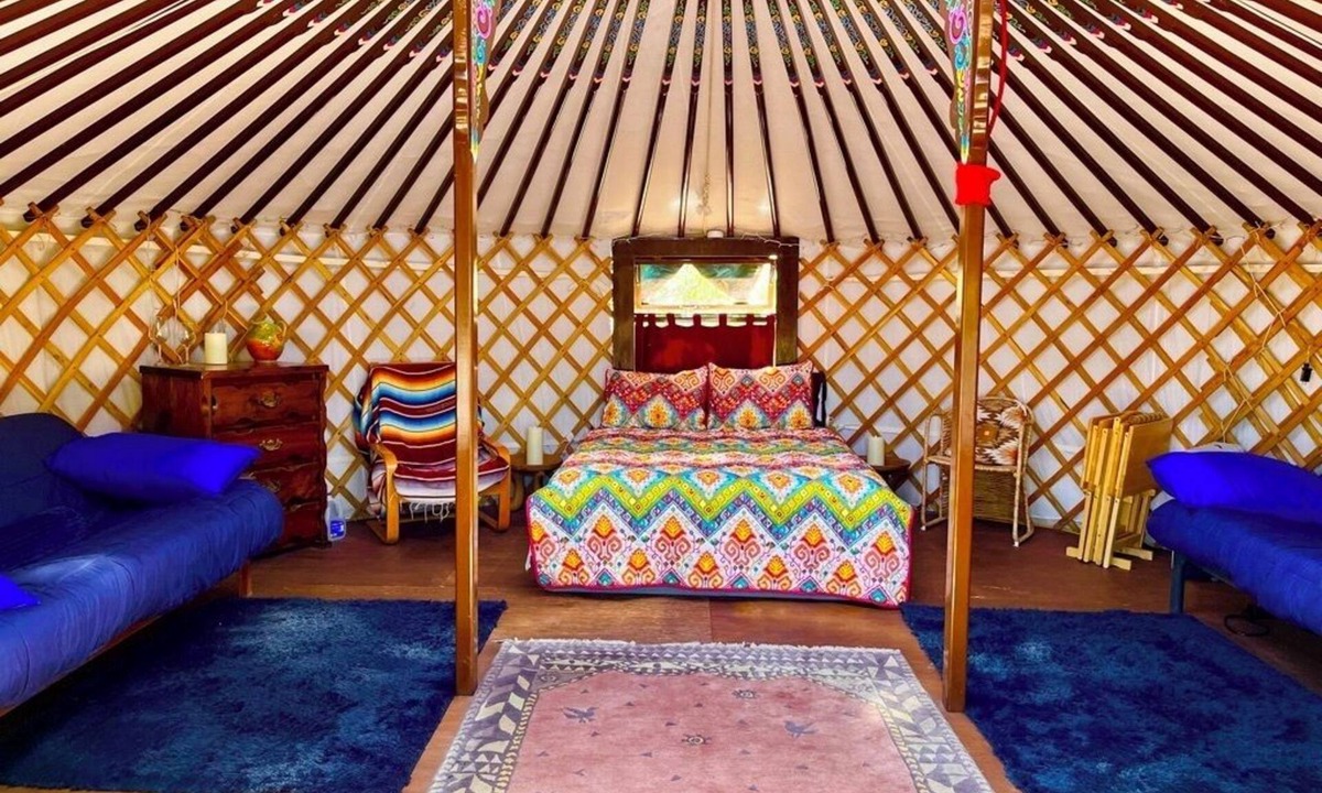 Canada de los Alamos House | Peaceful nights stay in our Serenity Yurt