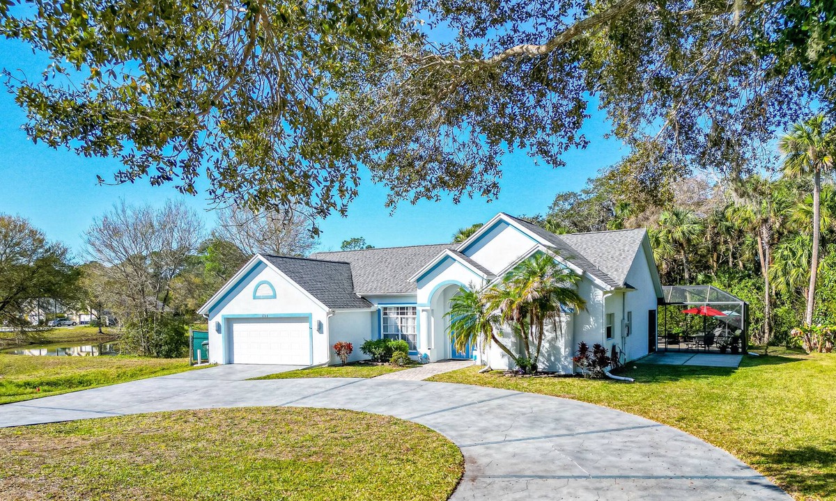 Rockledge House | Peaceful Pool Paradise