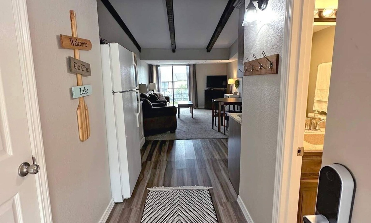 Kimberling City Condo | Perfect location for a cozy family get-away to Table Rock Lake!