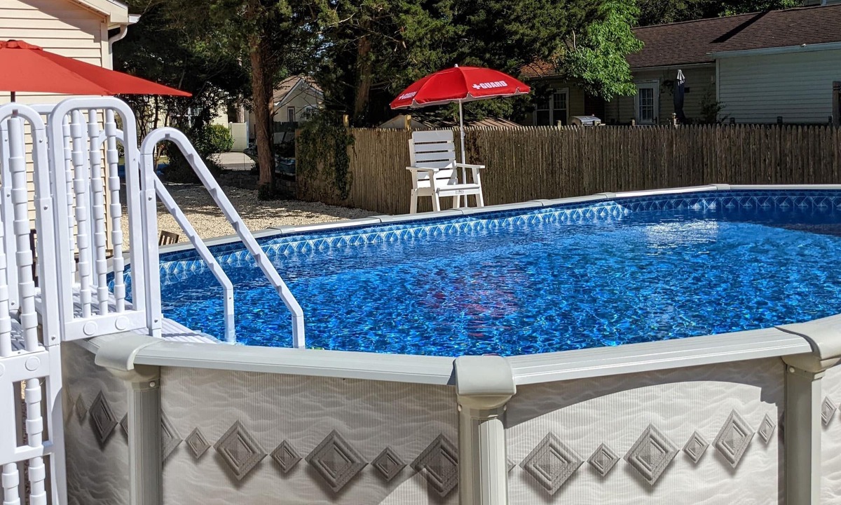 Del Haven House | Pet-Friendly Beach Cottage with Pool on Quiet, Dead-End Street