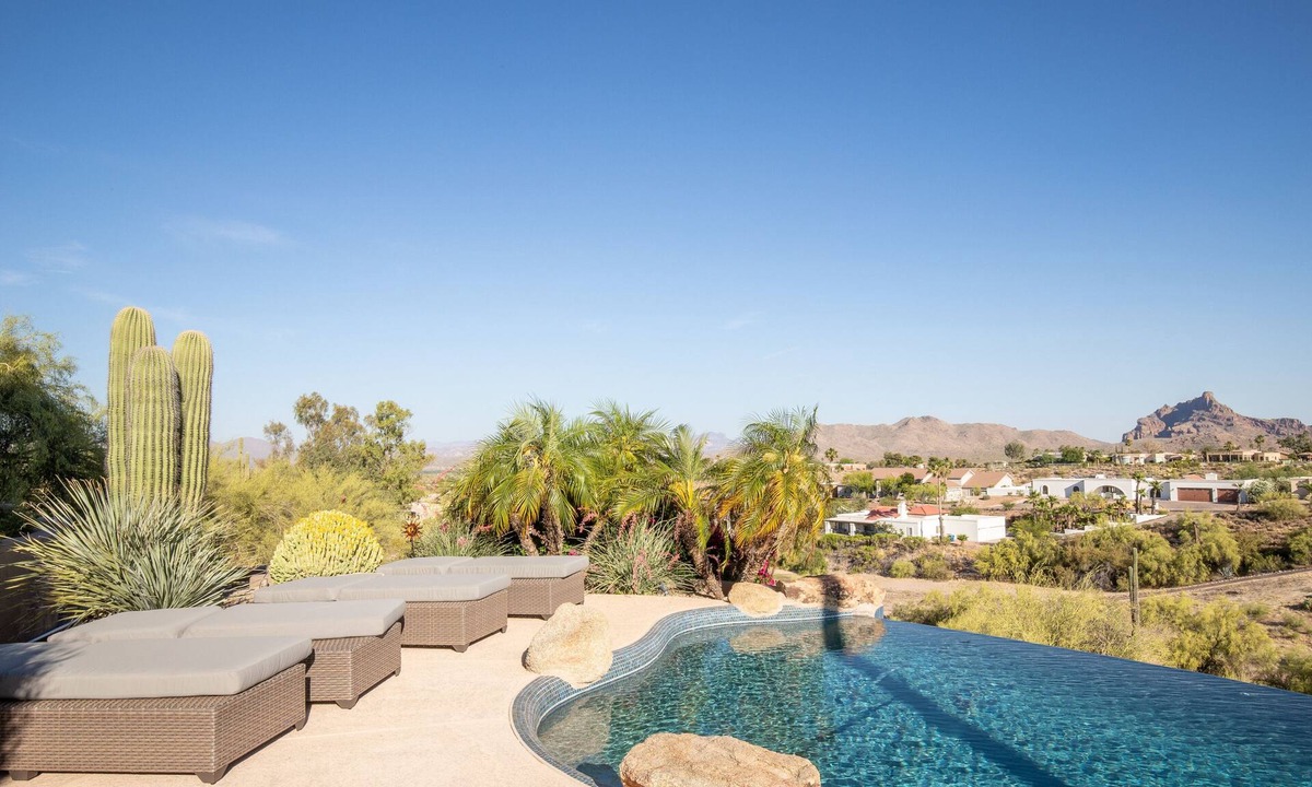 Fountain Hills Villa | Phoenix 17 - Three Bedroom Villa, Sleeps 8