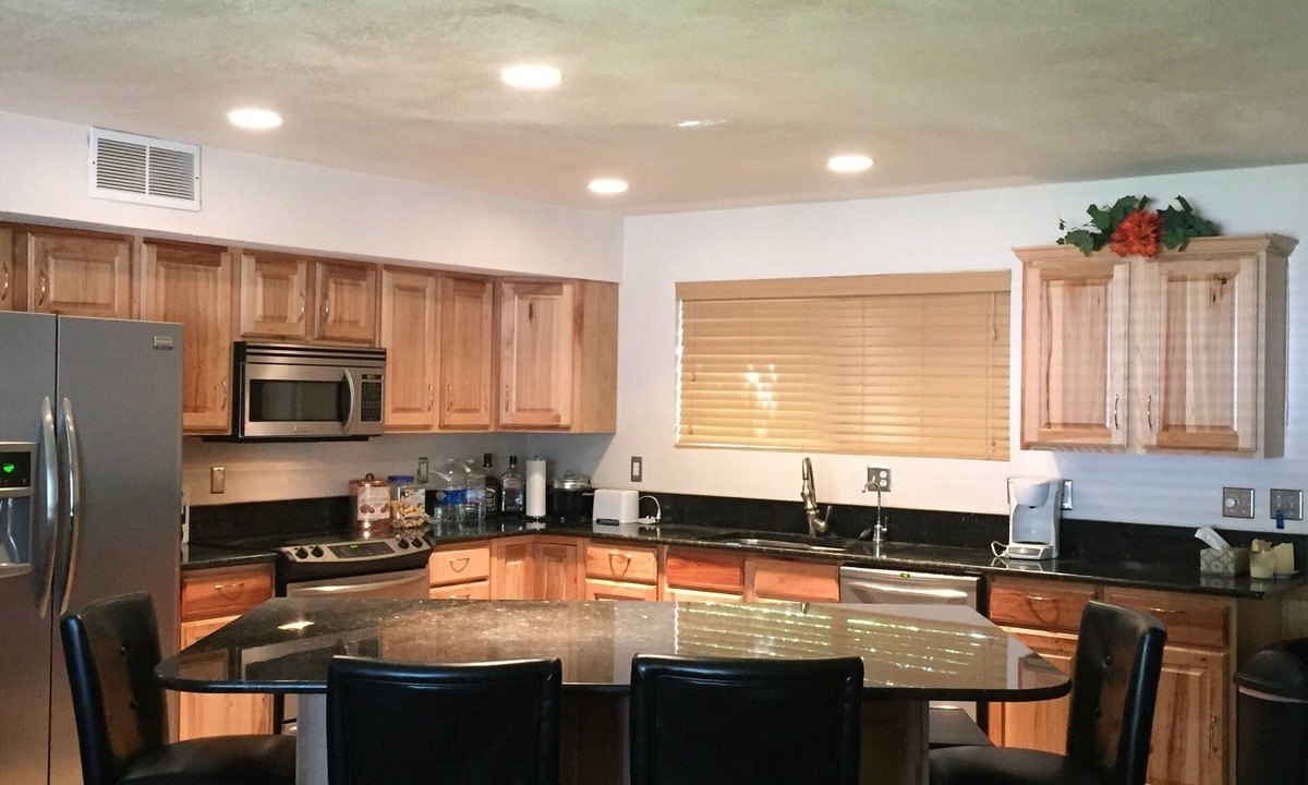 Pinetop Cabin | Pinetop Cabin 3 Bed-2 Bath, Fireplace, Fenced Yard- 45 Min From Sunrise Ski Area