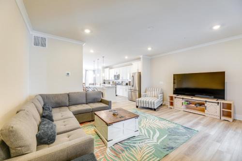 Caine Woods House | Pool Access! Newly Built Ocean City Townhome
