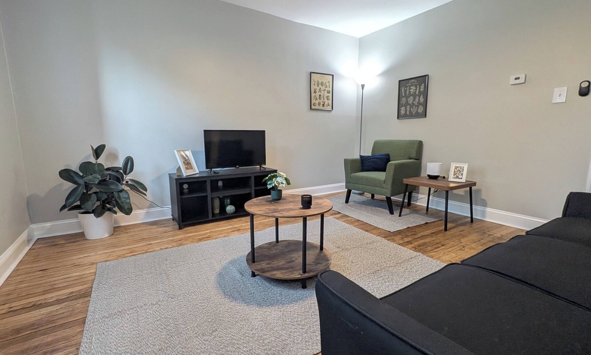 Trinidad Apartment | Private 1 Bedroom/1Bathroom Apartment in Heart of DC!