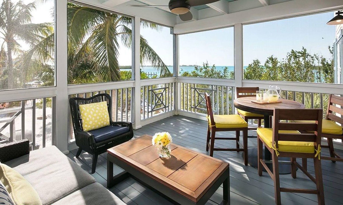 Key West Resort | Private Beach House Resort+ Lagoon Pool, Beach + Dock, Watersport, 2BR Suite