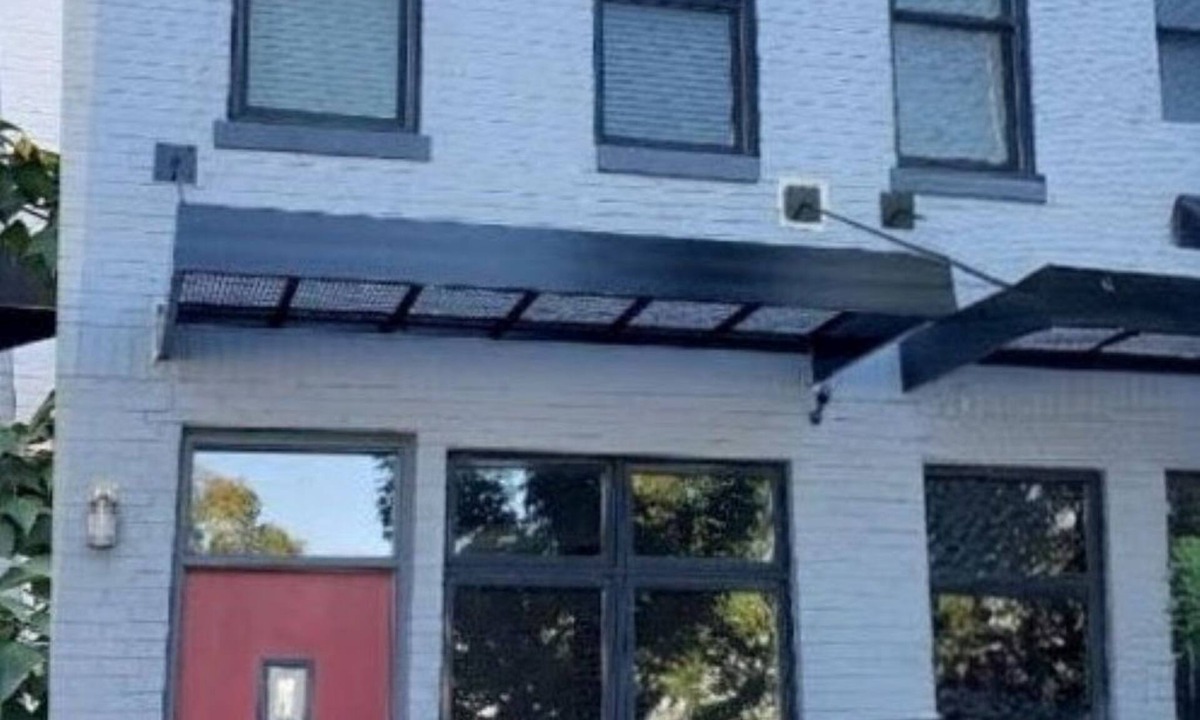 Eckington Condo | Private/Cozy 2-bedroom, 2-bath condo excellent location in heart of NE D.C.