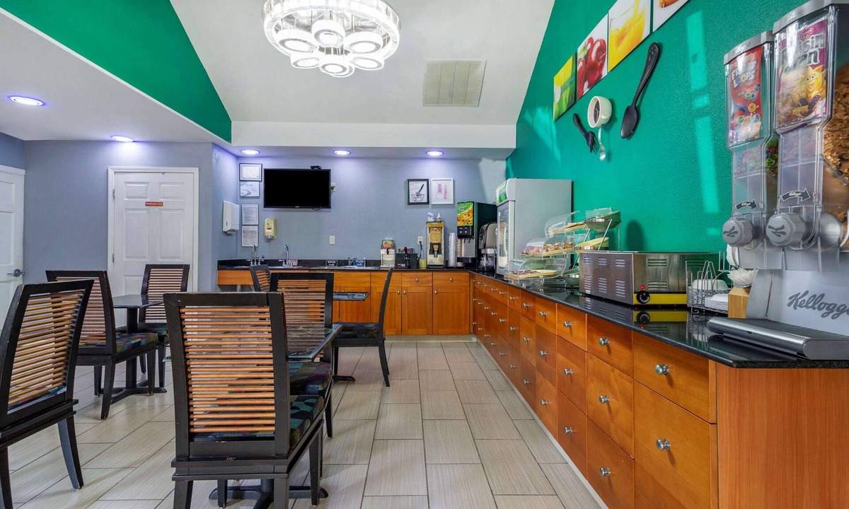 Covington Hotel | Quality Inn Covington