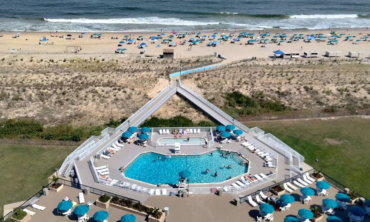 Bethany Beach Condo | Reduced Rates - July & August Dates Available - 3BR 2.5 Baths - Ocean Views