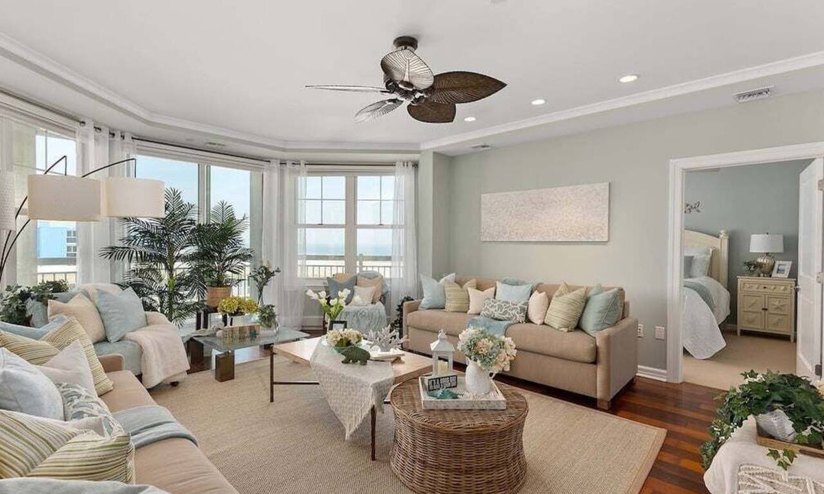Diamond Beach Condo | Residence 509 at The Grand