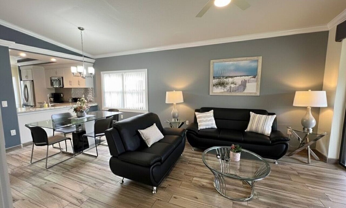 South Bradenton Condo | Resort Retreat Near IMG & Anna Maria Beaches w/Private Lanai, Pools & Hot Tubs