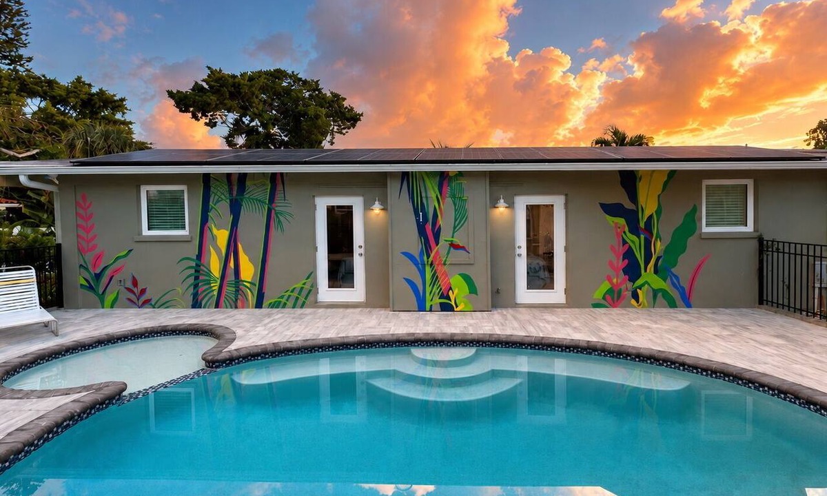 Anna Maria Resort | Resort-Style Ground Floor 3BR Manatee Suite, Heated Pool/Spa, Lakefront