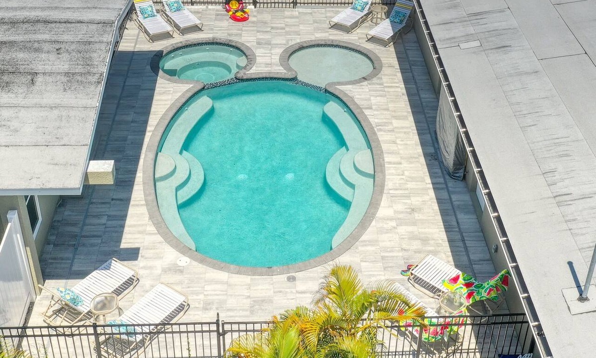 Anna Maria Resort | Resort-Style Ground Floor 1BR Pelican Suite, Heated Pool/Spa, Lakefront