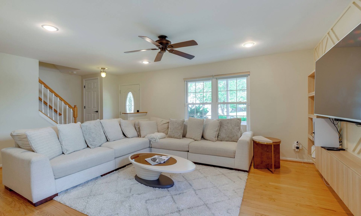 Maryland City House | Room to Work & Relax! Laurel Home w/Office, Yard