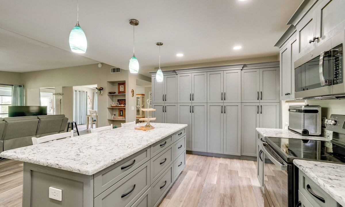 Port Charlotte - Charlotte Harbor Cottage | Saltwater Pool Coastal Family Retreat