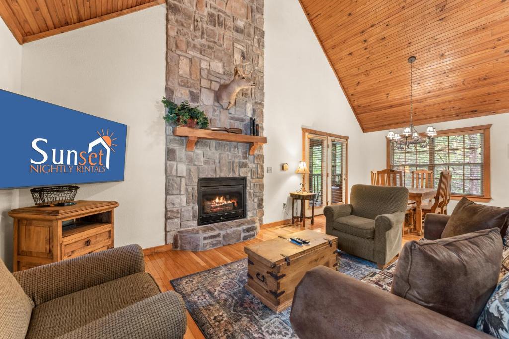 Branson West House | SBL14 -Mayberry Lodge
