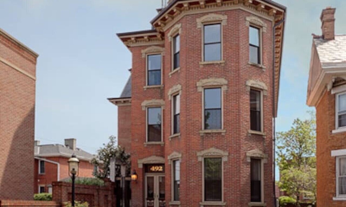 German Village Apartment | Schwartz Castle German Village