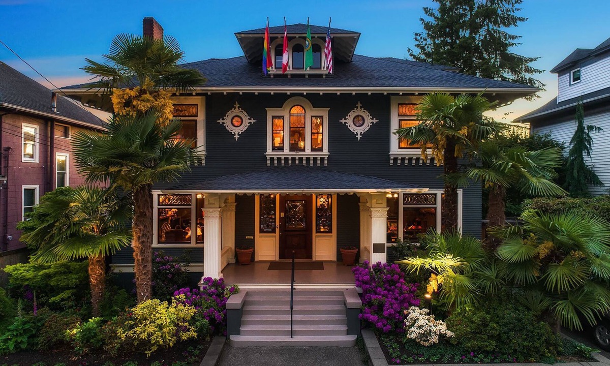 Broadway House | Seattle Gaslight Inn