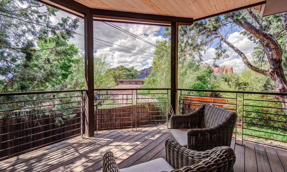 West Sedona House | Sedona Vortex Vista: A spacious 3-bedroom retreat with stunning red rock views.