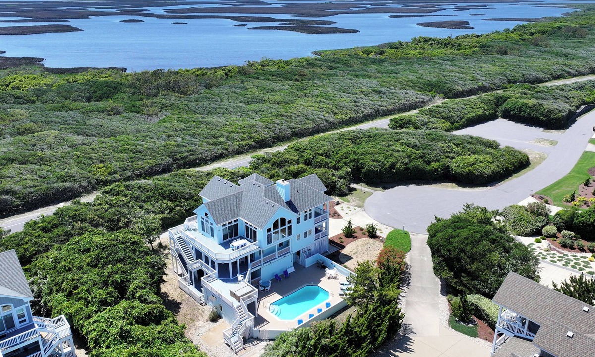 Pine Island House | Semi-Oceanfront, Close to Beach, Private Pool, Poolside Bar, Theatr Rm- PI226, Sea Bright