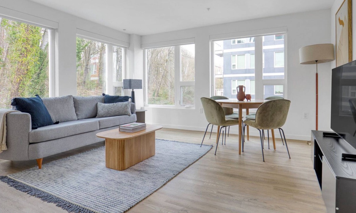 North Beacon Hill Apartment | Serene Mt Baker 2BR w/ Gym, Rooftop & W/D, near light rail, by Blueground