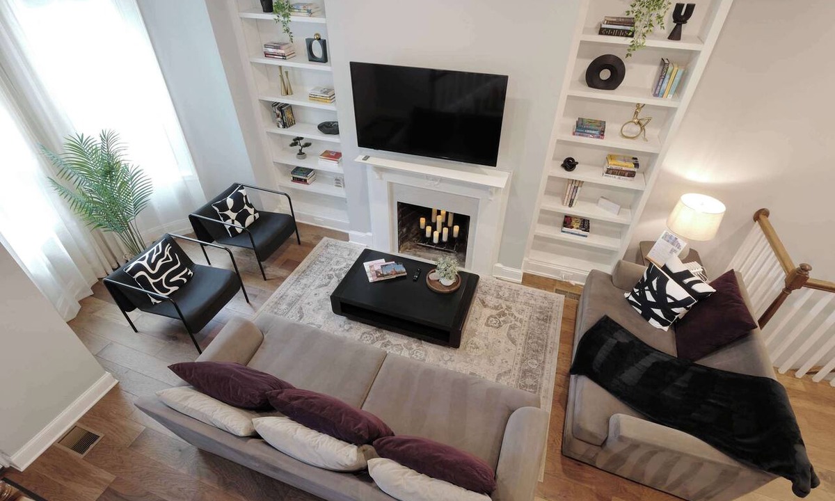 Washington House | Serene Settler - Capitol Hill
