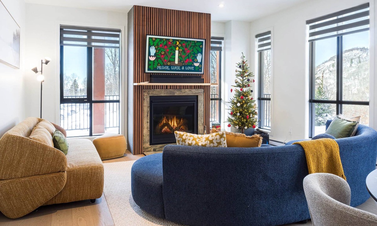Versant Soleil Apartment | SKåL | Alpine View Near Casino, Village Shuttle, Golf & More
