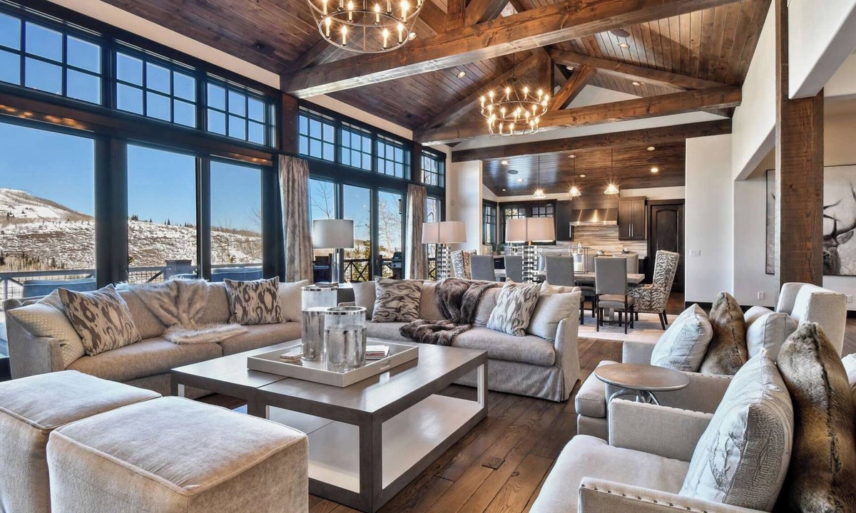 Empire Pass House | Ski-in Ski-out Deer Valley | Hot Tub, Fire Pit, Views | Silver Sun by AvantStay
